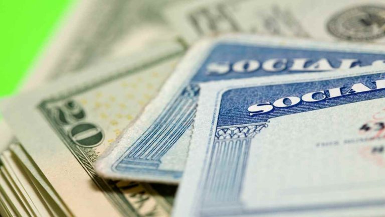 BIG UPDATE: How to receive nearly $1,000 a month for minors from Social Security