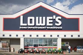 Lowe’s Apologizes Amid Customer Outrage Over ‘Worst Service’ Experience